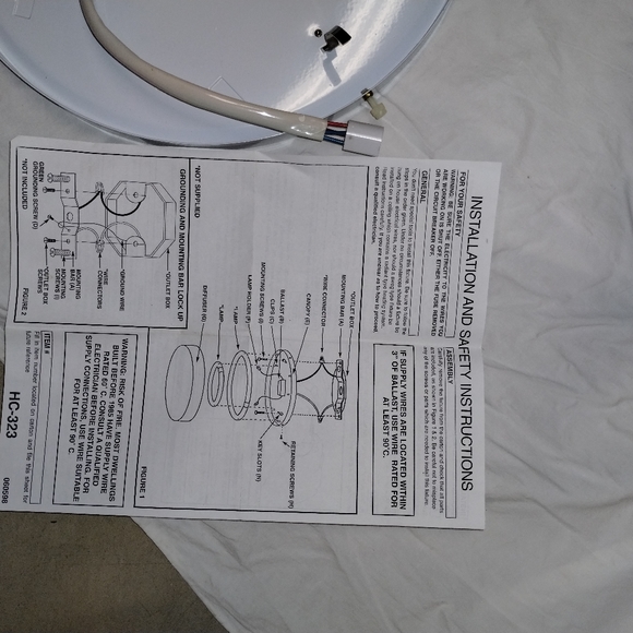 Sea Gull Lighting Ceiling Light Fixture white NIB - Picture 10 of 10